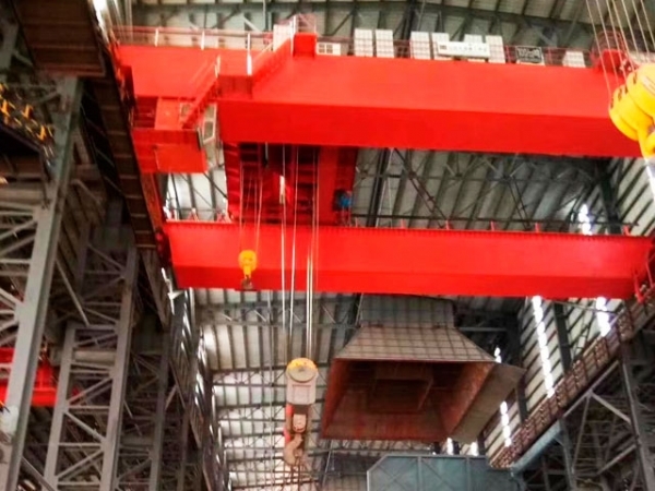 起重機部件的定期檢查